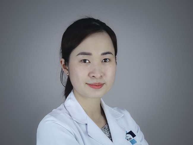 Dr Văn Huyền Giang